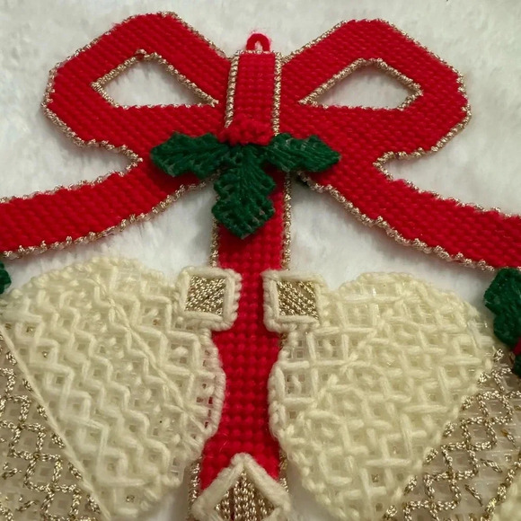 Vintage Crochet Knit Christmas Bells Candy Canes Decor Handmade 80’s Grannycore - Picture 4 of 10
